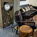 Pendulum Tripod Clock