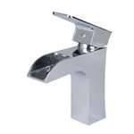 Single handle lavatory faucet polished chrome